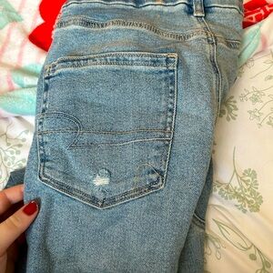 RIPPED AE JEANS LIGHT WASH